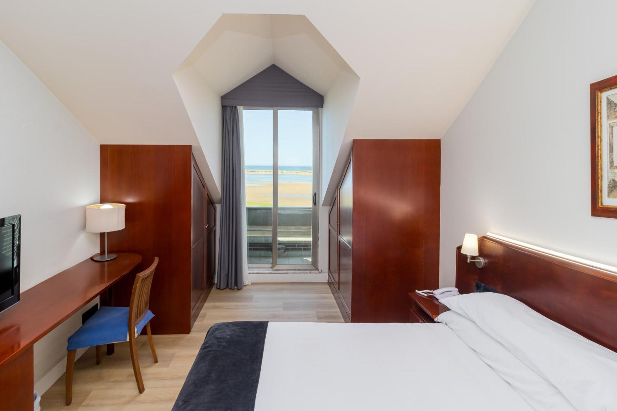 Hotel Milagros Golf Mogro Ngoại thất bức ảnh