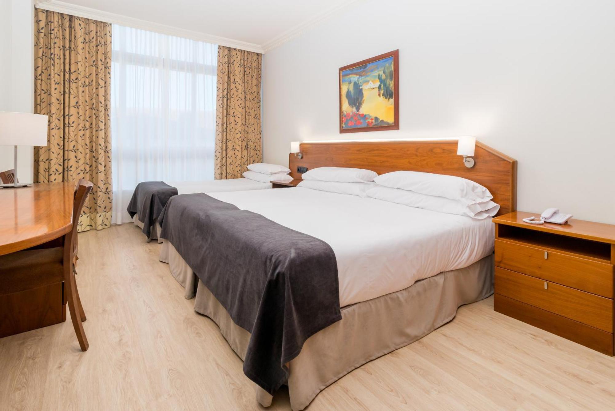 Hotel Milagros Golf Mogro Ngoại thất bức ảnh