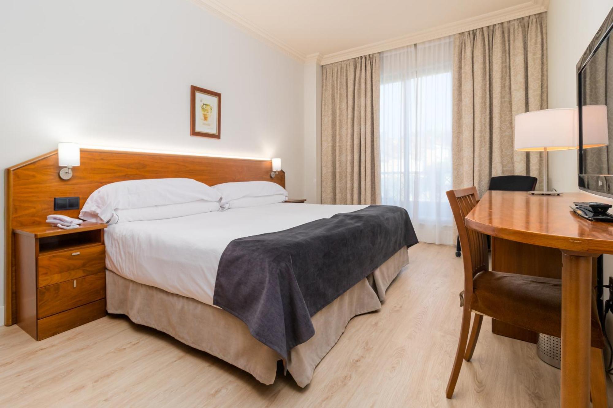 Hotel Milagros Golf Mogro Ngoại thất bức ảnh