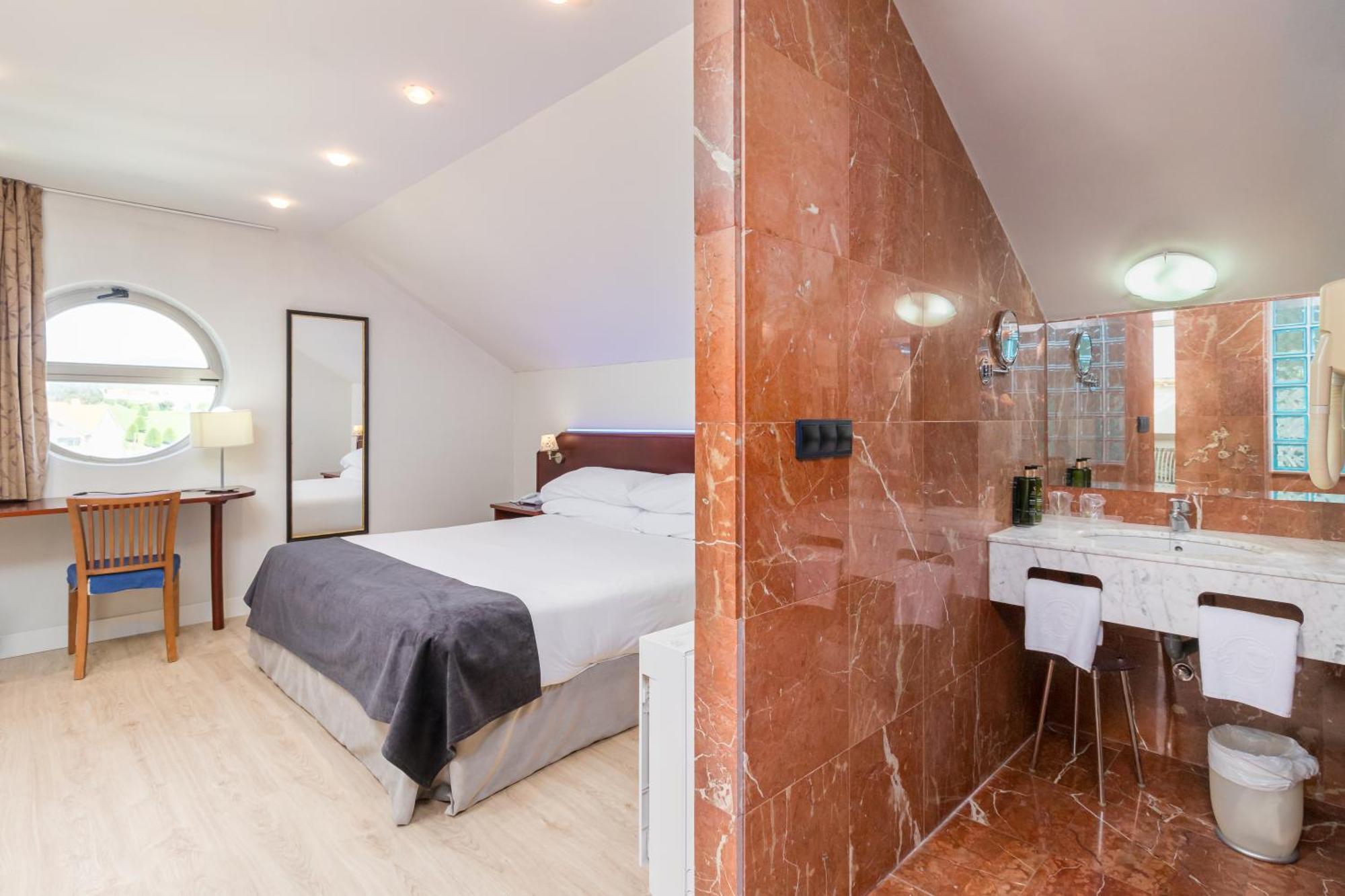 Hotel Milagros Golf Mogro Ngoại thất bức ảnh