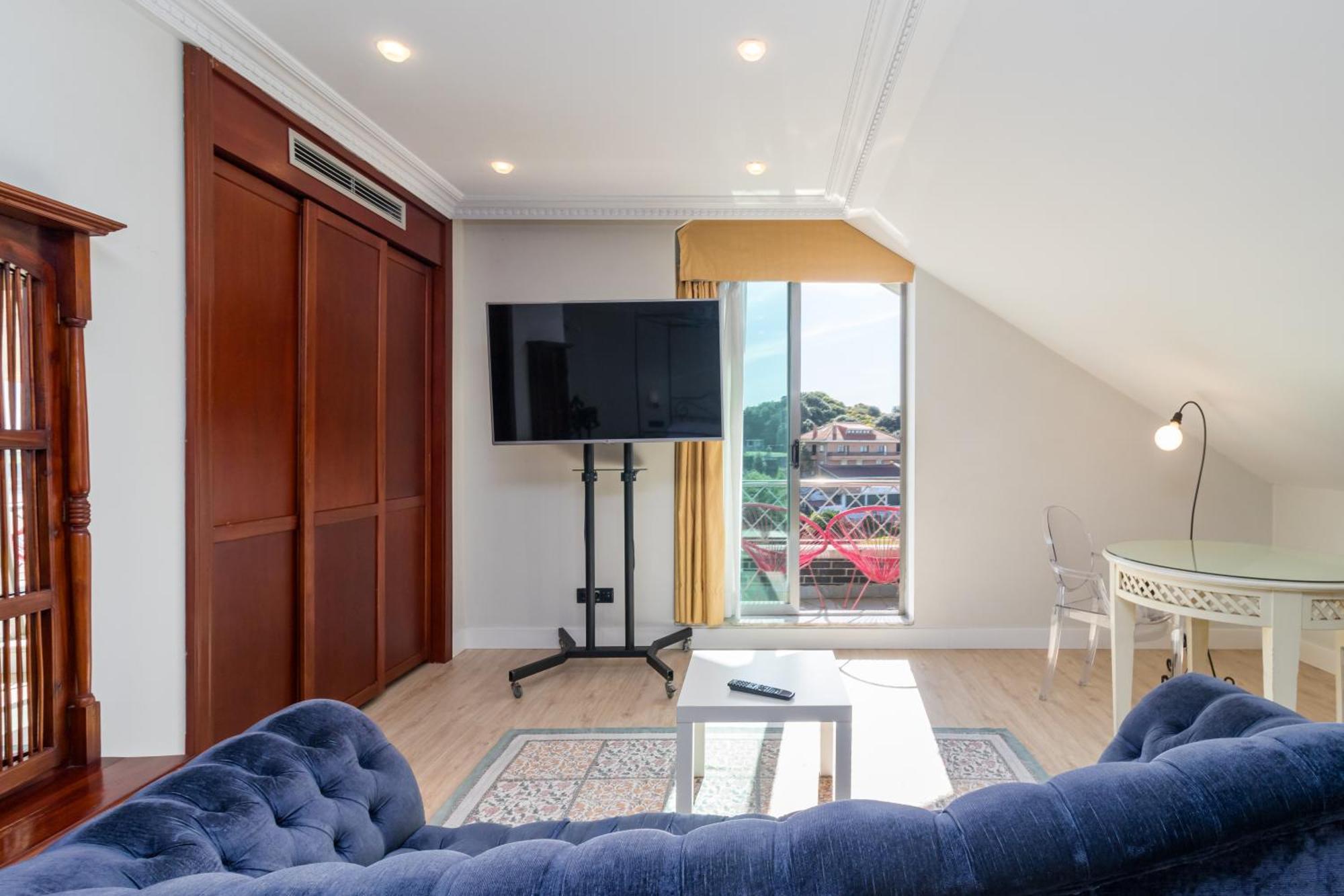 Hotel Milagros Golf Mogro Ngoại thất bức ảnh